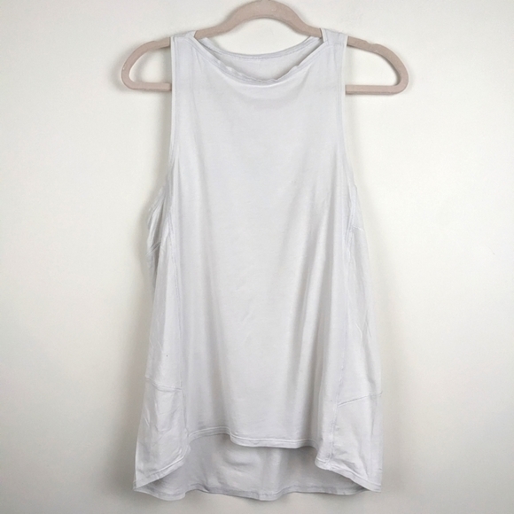 LULULEMON Back in Action Tank size 8 white muscle tank loose fit - Picture 3 of 12